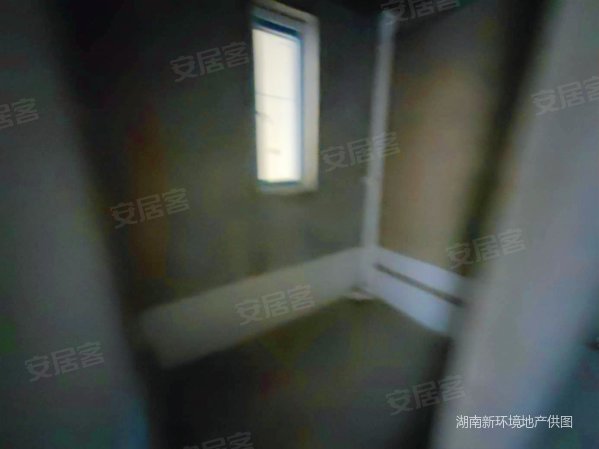 克拉美丽山庄3室2厅2卫107.45㎡南北110万