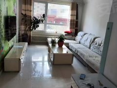 兴安盟乌兰浩特五一广场万达一中附近,兴河国际国际步梯1楼三室两卫,年租2万5出租房源真实图片