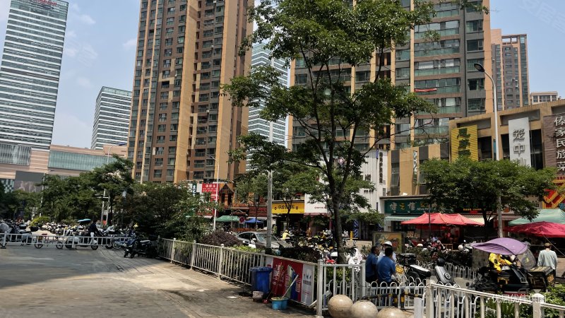 巫家坝旁海伦国际海伦城市广场全新精装3室诚心出售