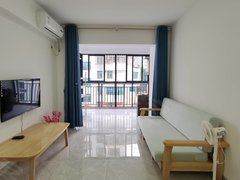 海口龙华滨海新装修 海秀天成 精装两房 月租2300 随时看房出租房源真实图片