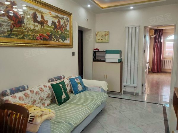 大连甘井子泡崖市场泡崖六区宇峰小学附近好房出租  两室一厅一厨一卫