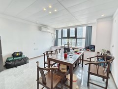 许昌魏都万达广场万达附近,天悦广场,精装修带家具家电,拎包入住。出租房源真实图片