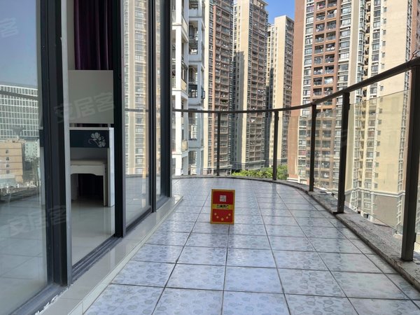 深圳宝安沙井景盛豪庭近马安山地铁口800米 景盛豪庭 4室 采光好 环境