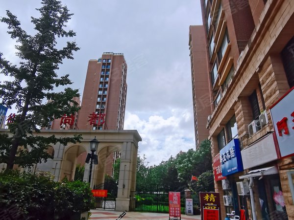 青岛城阳国学公园御景尚都(二期)金日新上御景尚都南厅南北卧全明套三