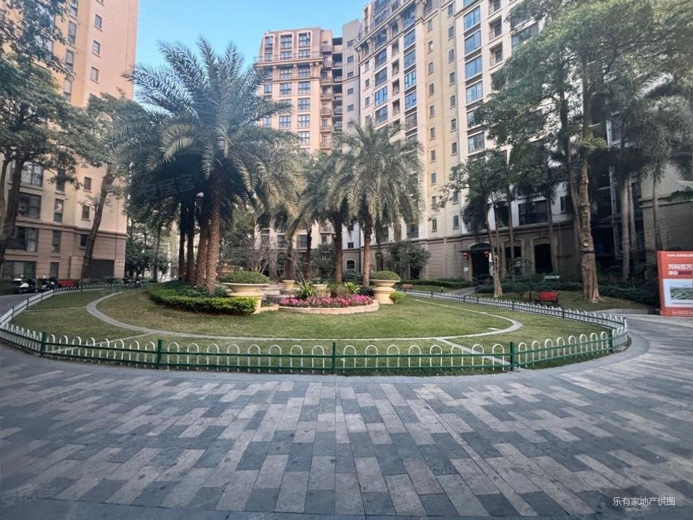 深圳房产网>深圳二手房>宝安二手房>福永二手房>万科金色领域>1011