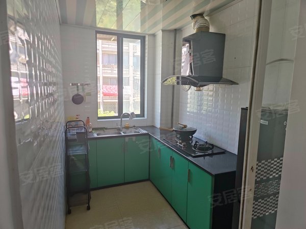 【多图】龙潭小区,桐庐城区租房,龙潭小区 城南小学华师大新妇保旁