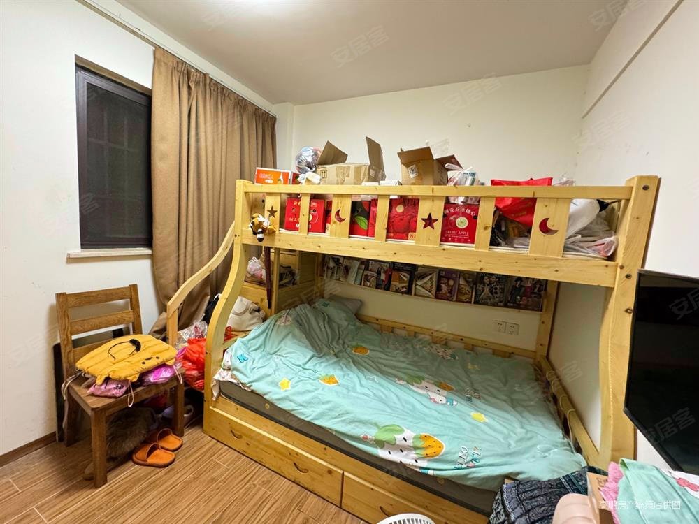联发欣悦学府3室2厅1卫82㎡南115万
