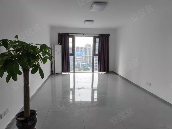 重庆江北观音桥红鼎国际名苑观音桥 步行街 好吃街楼上红鼎国际b座朝