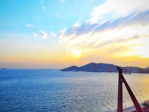 【多图】融创维多利亚湾(北区),薛家岛租房,套二海景房 拎包入住 随时