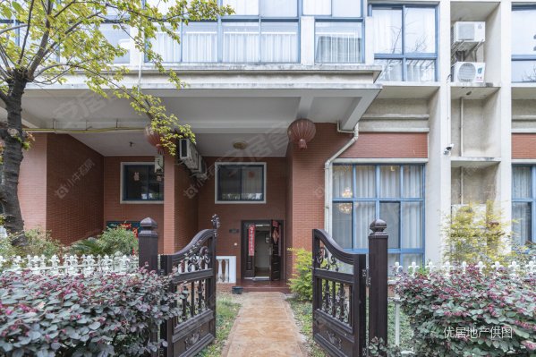 四季新城南苑别墅