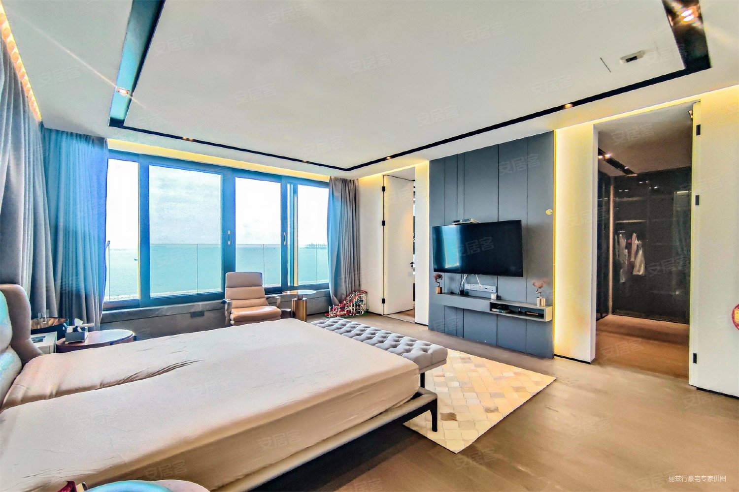 南山一线海景顶层复式,1000w精装修,400平使用面积