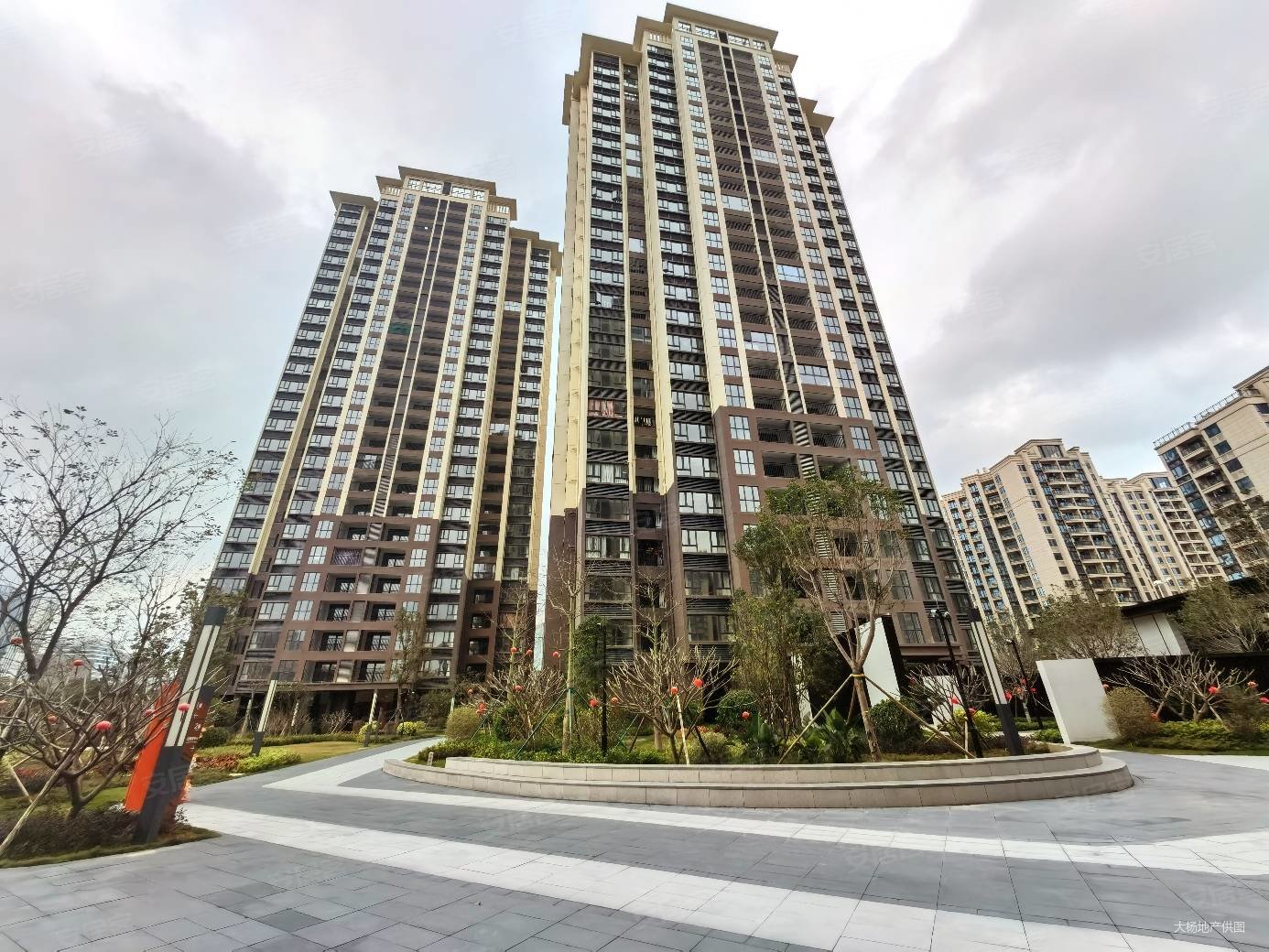 来电送车位家电精装现楼电梯3房珠海北站闻园旁清能岭秀荟