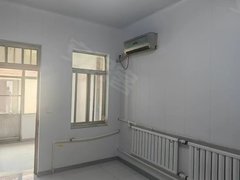 利津城区利津城区土产公司小院空调家具年租5000刚翻新了出租房源真实图片