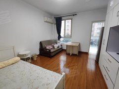 张家港杨舍杨舍中心四季花园(张家港) 1室1厅1卫  电梯房 精装修40平米出租房源真实图片