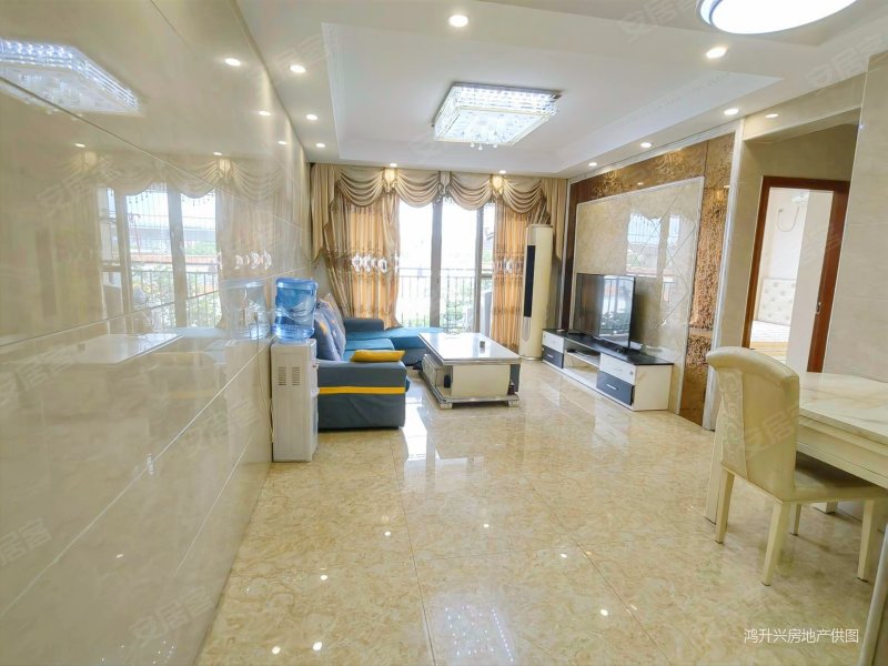 罗村体育公园附近,龙光君悦龙庭3房出售,看房钥匙在手