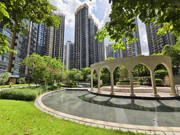 几乎全年热夏的深圳你香想不要山间清风拂面的山景房