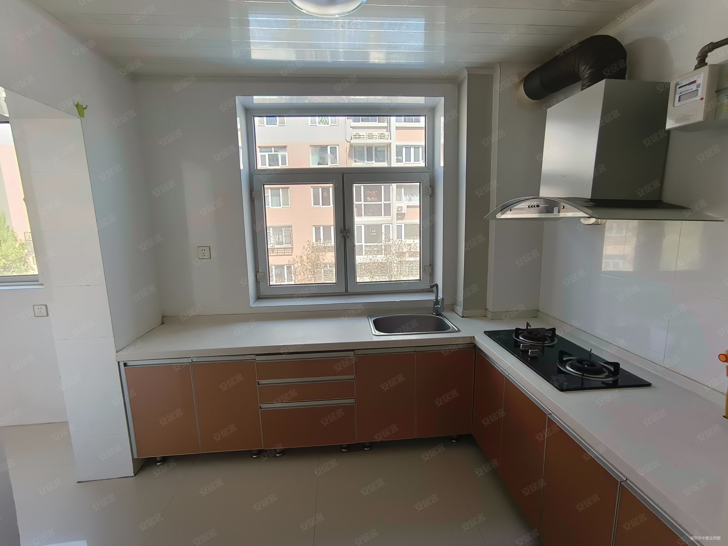 建设家园3室2厅2卫131.5㎡南北138万