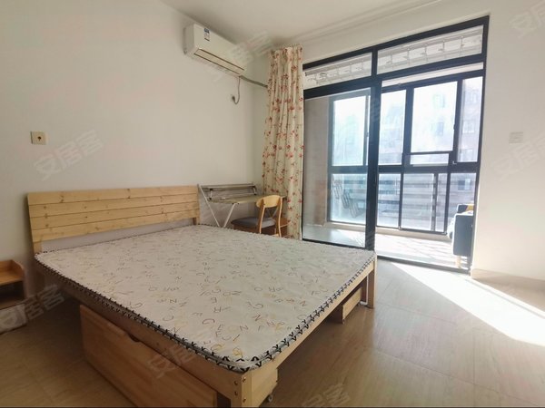 上海普陀桃浦阳光水岸苑(公寓住宅)桃浦新村电梯一房出租,租金3800