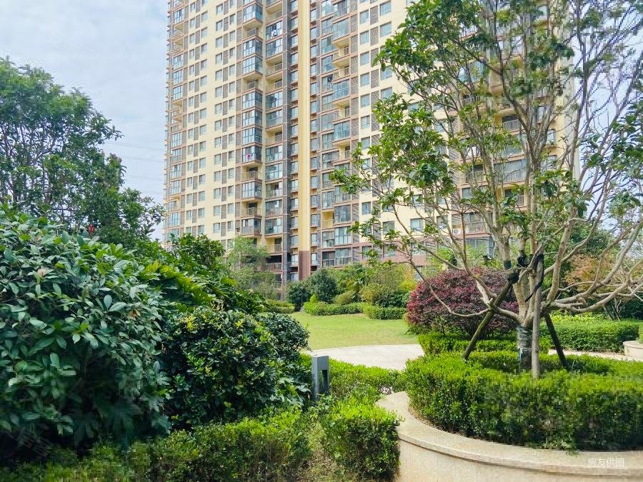 南京周边仙林宝华78万买彩虹城精装三室