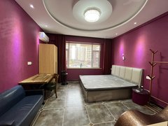 凤城步行街凤城其他凤凰首府一期年租1万包物业宽带，空调家电齐全拎包住价格便宜。出租房源真实图片