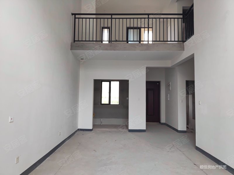 此房可谈30万半岛印象花园叠墅位置好带院子采光刺眼