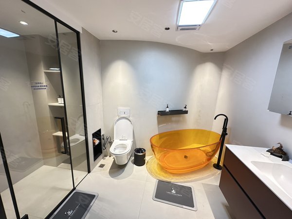 金华金东多湖金报步阳华府万达商圈一室带衣帽间浴缸   全屋智能出租房源真实图片