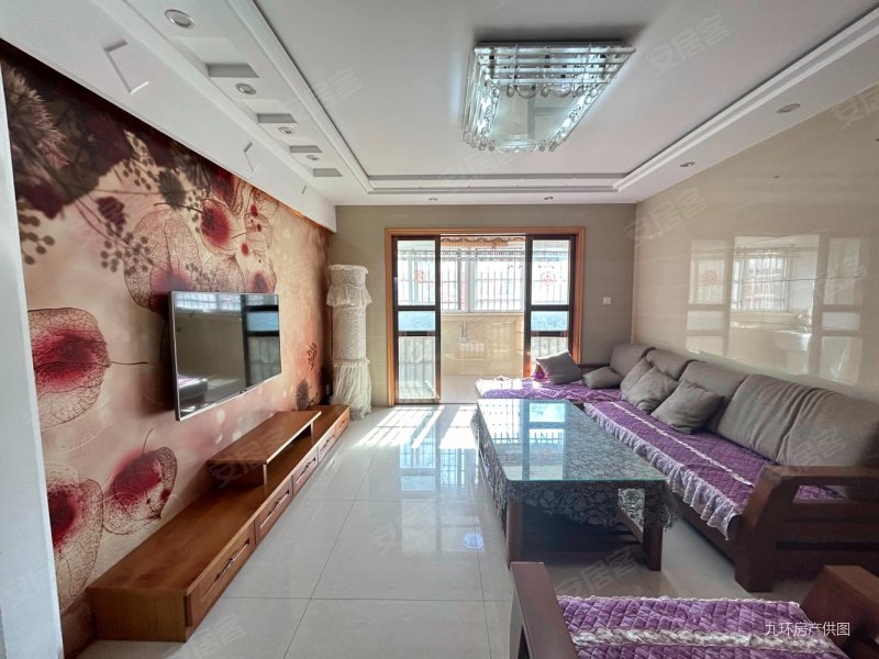 翡翠家园电梯房三房婚装 满2年 送个固定车位!,翡翠家园东区(2)二手房