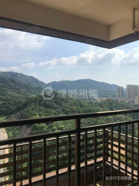 龙湖湘风原著 商品房 高楼层视野好 居住密度低 购物方便