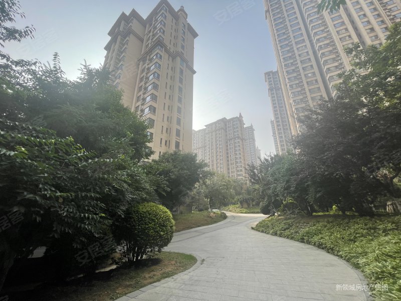 紫城秦皇半岛 全阳两居室 精装 带下房 价格小谈 房主诚心出