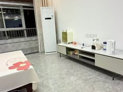 新安中心市场新安城区县城中心润泽园电梯房，两室，拎包入住，年租13万，可短租出租房源真实图片