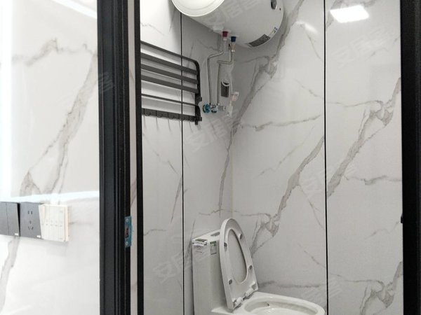 金华浦江县浦江城东中部水晶园区中部园区  泊居公寓 精装修 电梯房  拎包入住  价格实惠出租房源真实图片