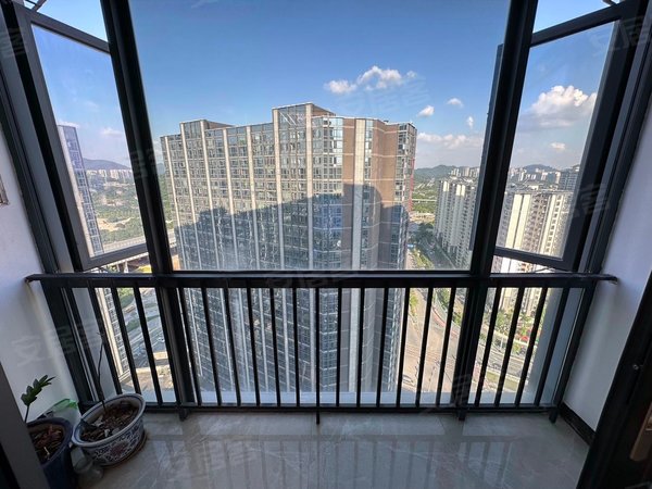 广州黄埔萝岗萝岗敏捷广场萝岗敏捷广场 2室2厅1卫 带阳台 53平高楼层