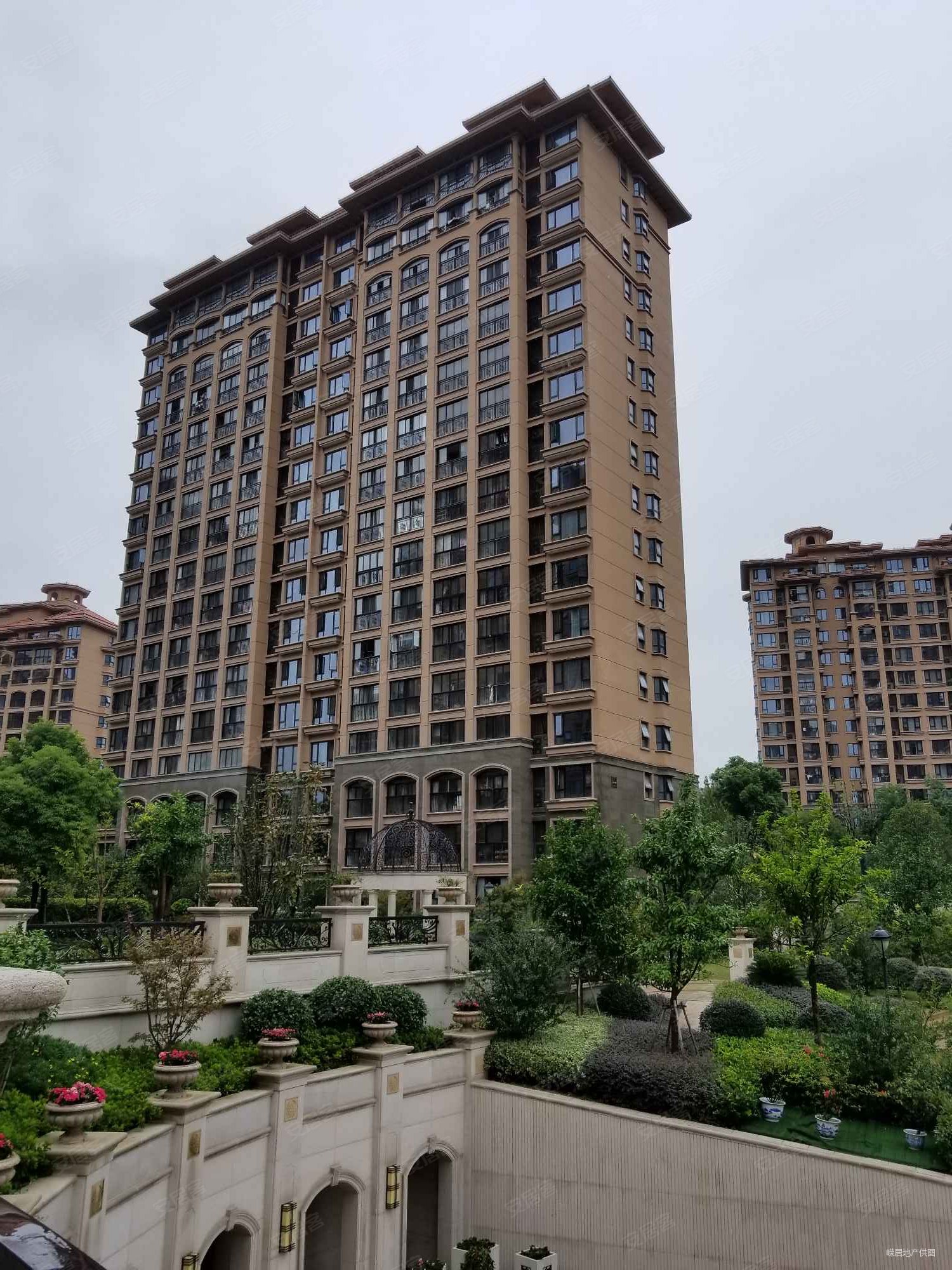 钥匙房凤凰城电梯中高层南北通透税费各付低于市场价