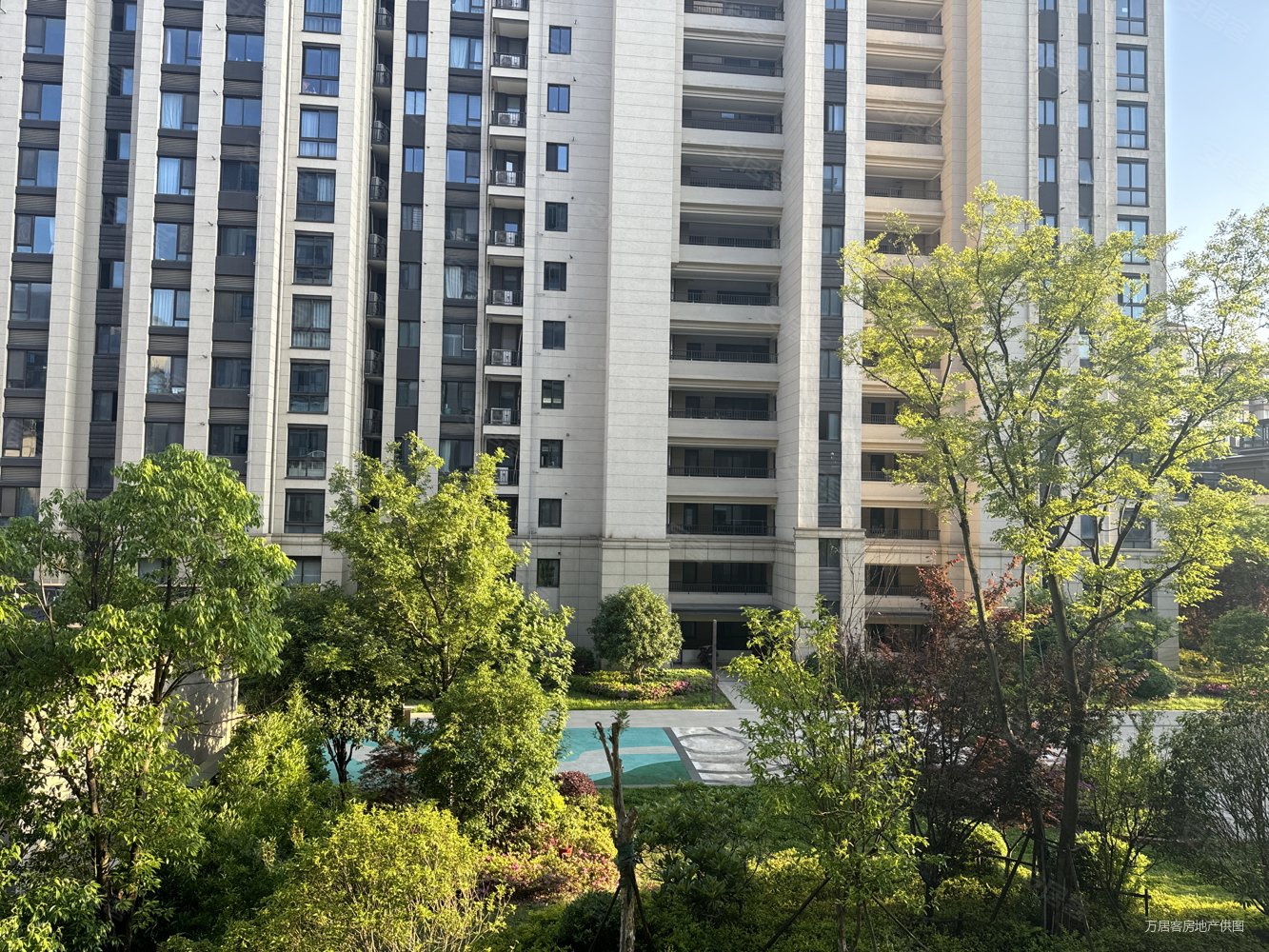 祥生金麟府,三房2卫大阳台!靠近生态园