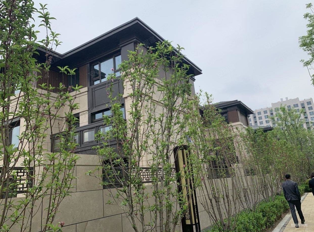 顺义主城实景现房新中式合院超捡漏集中供暖随时约