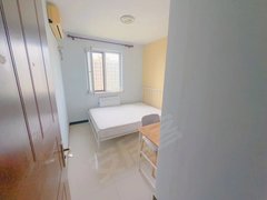 北京大兴西红门理想城八期次卧室1550元 押一付一出租房源真实图片