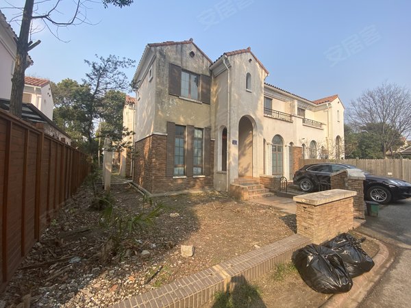 昆山花桥香榭丽大道绿地21城a区(别墅)绿地a区 双拼别墅 产证面积239
