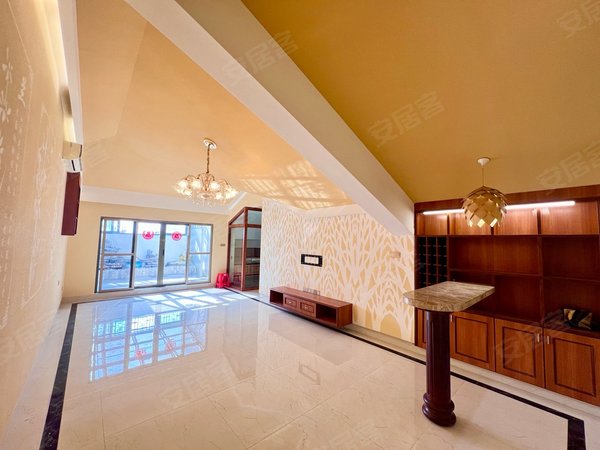 湛江赤坎海田车站安康金海湾二期安康金海湾二期 6室3厅2卫出租房源