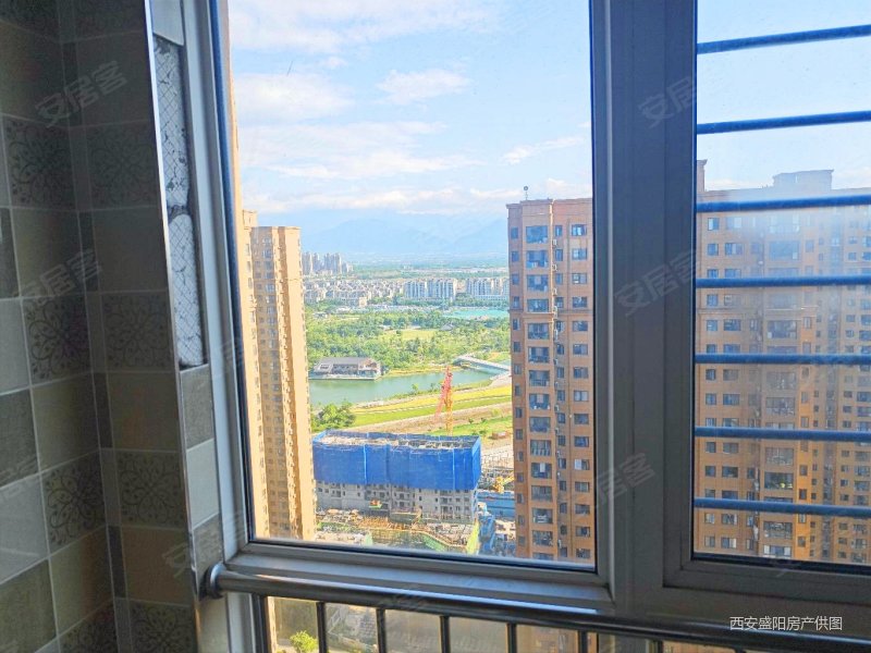 看房方便,万景荔知湾二手房,135万,2室2厅,1卫,87平米-西安安居客