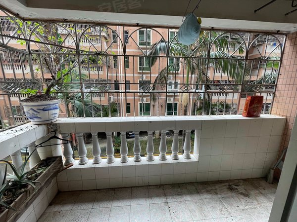 深圳罗湖笋岗田心庆云花园田心庆云花园 2室1厅1卫 电梯房 精装修 69