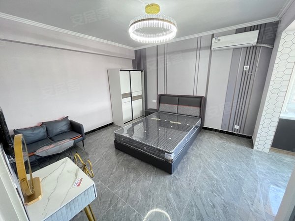 六安裕安裕安万达广场月亮岛小区原房，东无中介月亮岛小区皖西学院旁，月亮岛小区精装酒店式公寓出租房源真实图片