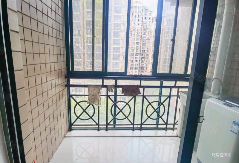 南昌房产网>南昌二手房>红谷滩二手房>翠苑路二手房>滨江豪园>800_544