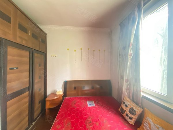 【多图】金银湾小区221号院,大坪租房,石油路地铁站旁 金银湾小区 低