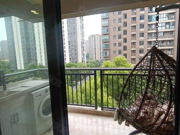 九堡客运中心地铁站旁 左邻右舍 金雅苑鑫运时代新江花园香槟湾