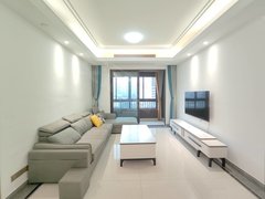 重庆九龙坡巴国城高品质大平层，近地铁，必租房，第一次出租出租房源真实图片