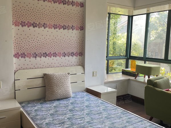 绍兴越城城北润和天地东江银湾 精装 4室 一手出租房源真实图片