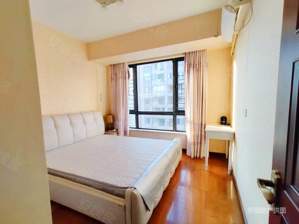 蓝湾半岛高层精装大3房寻找有缘人