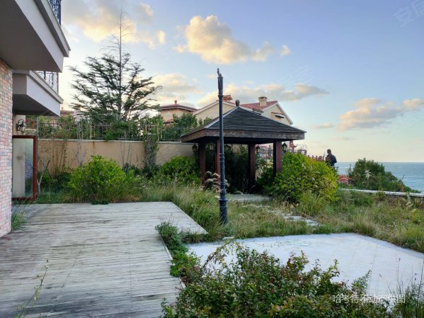 威海长青海宴台一线 海景别墅独栋 三层200平院子335平