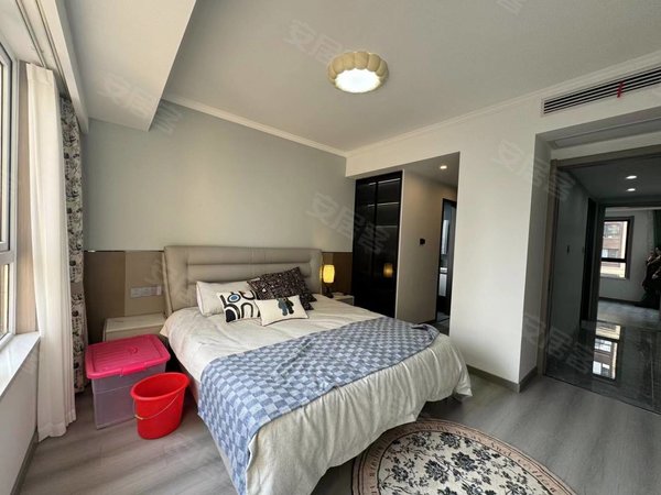 宣城宣州阳光中学盛世御景盛世御景 电梯房三室两厅 精装设施齐全漂亮