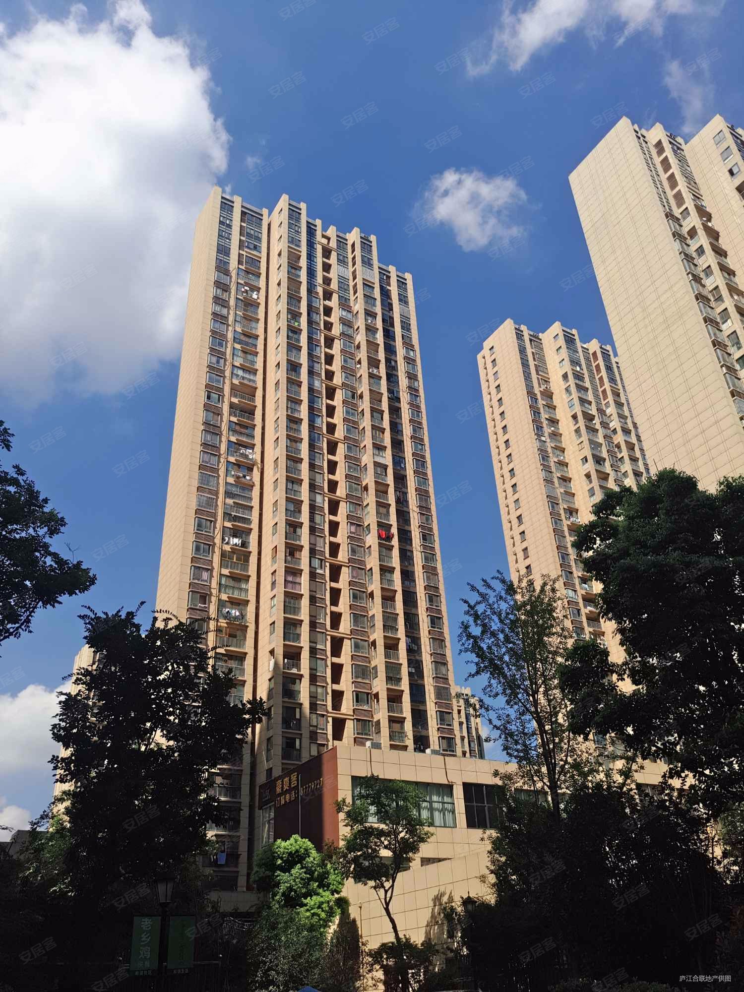 庐江中心城3室2厅1卫95㎡南北54.8万